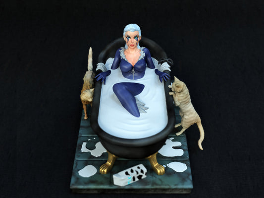 Black Cat (Tub) Figurine Model Kit for collecting, building and painting